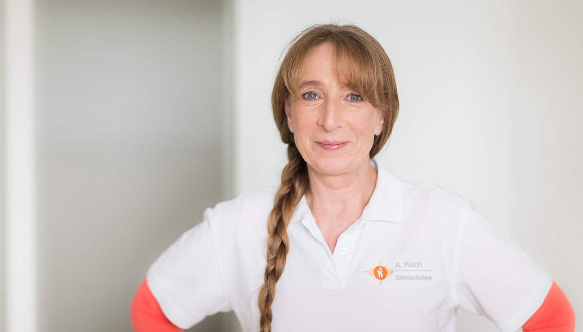 Angela Koch, Zahntechnikerin Zahntechnikerin Angela Koch