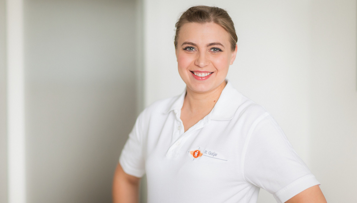 Rina Gutjar ist in der ganzheitlichen Kieferorthopädie tätig Unsere Mitarbeiterin in der ganzheitlichen Kieferorthopädie
